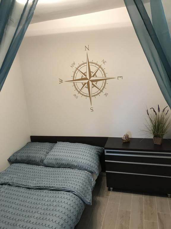 Szines Panorama Apartman Balatonlelle Exteriör bild