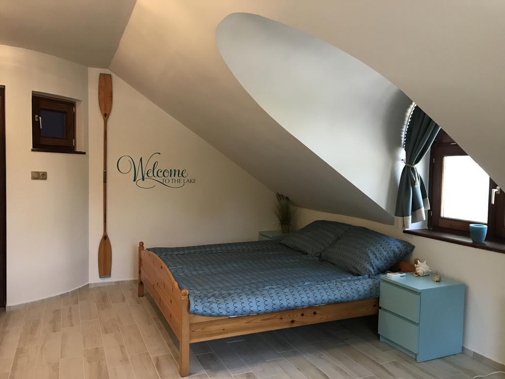 Szines Panorama Apartman Balatonlelle Exteriör bild